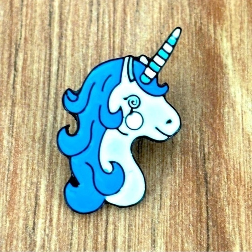 White and Blue High Quality Enamel Pin, NWT